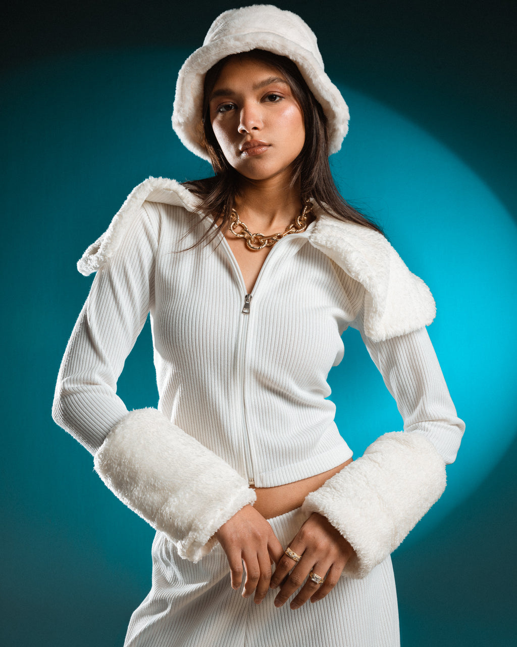 Snowy Fur set